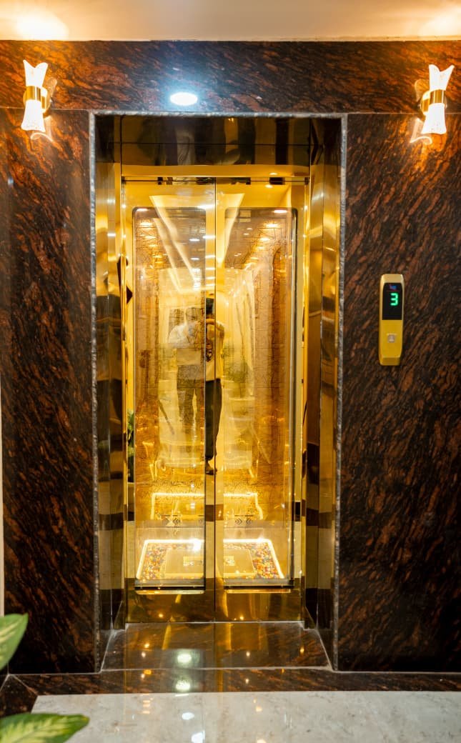 Elevator